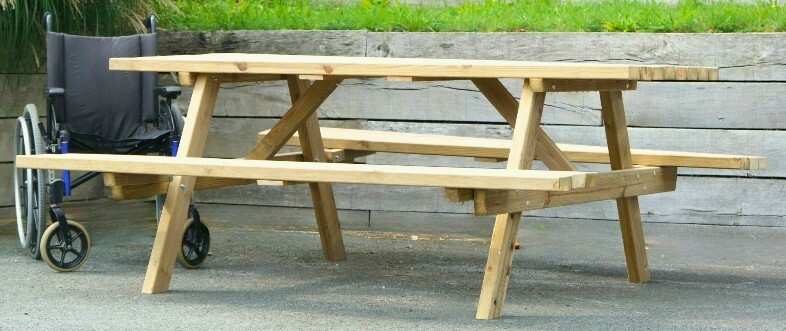 Encore_mieux_autour_dune_table_aa388e7d